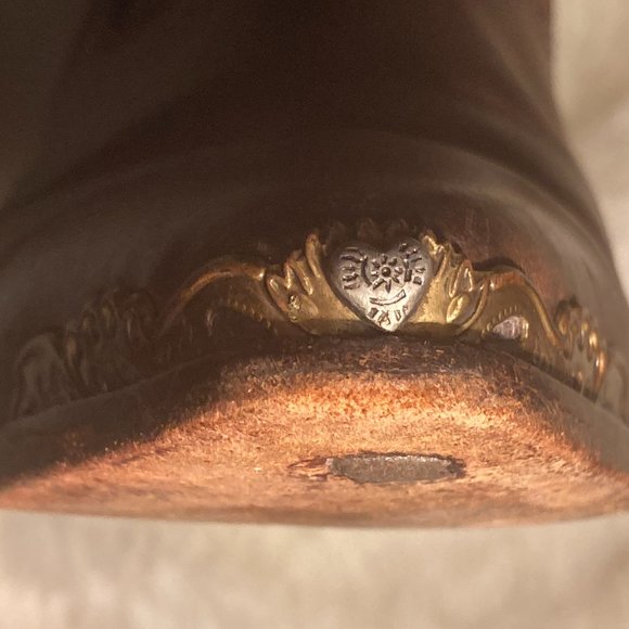 Vintage 80's Zodiac Western Boots Genuine Leather with Metal Hearts - Picture 3 of 7